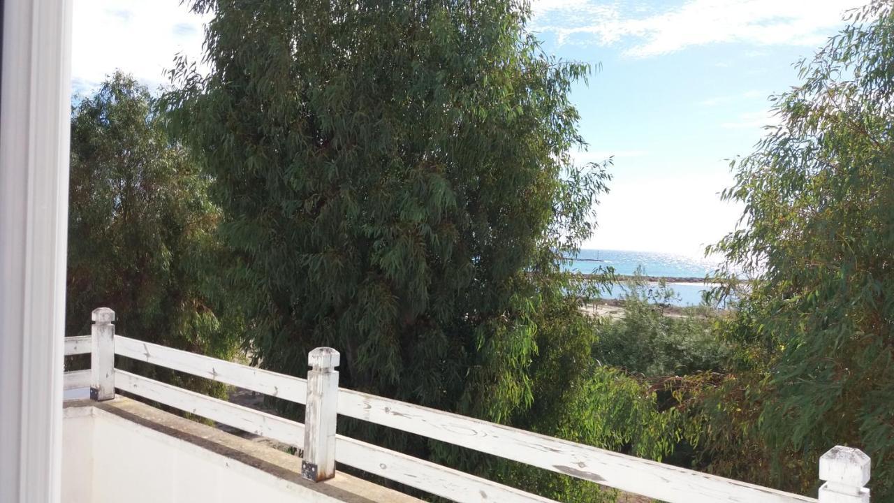 Ferienwohnung Fronte Mare Torre San Giovanni Exterior foto