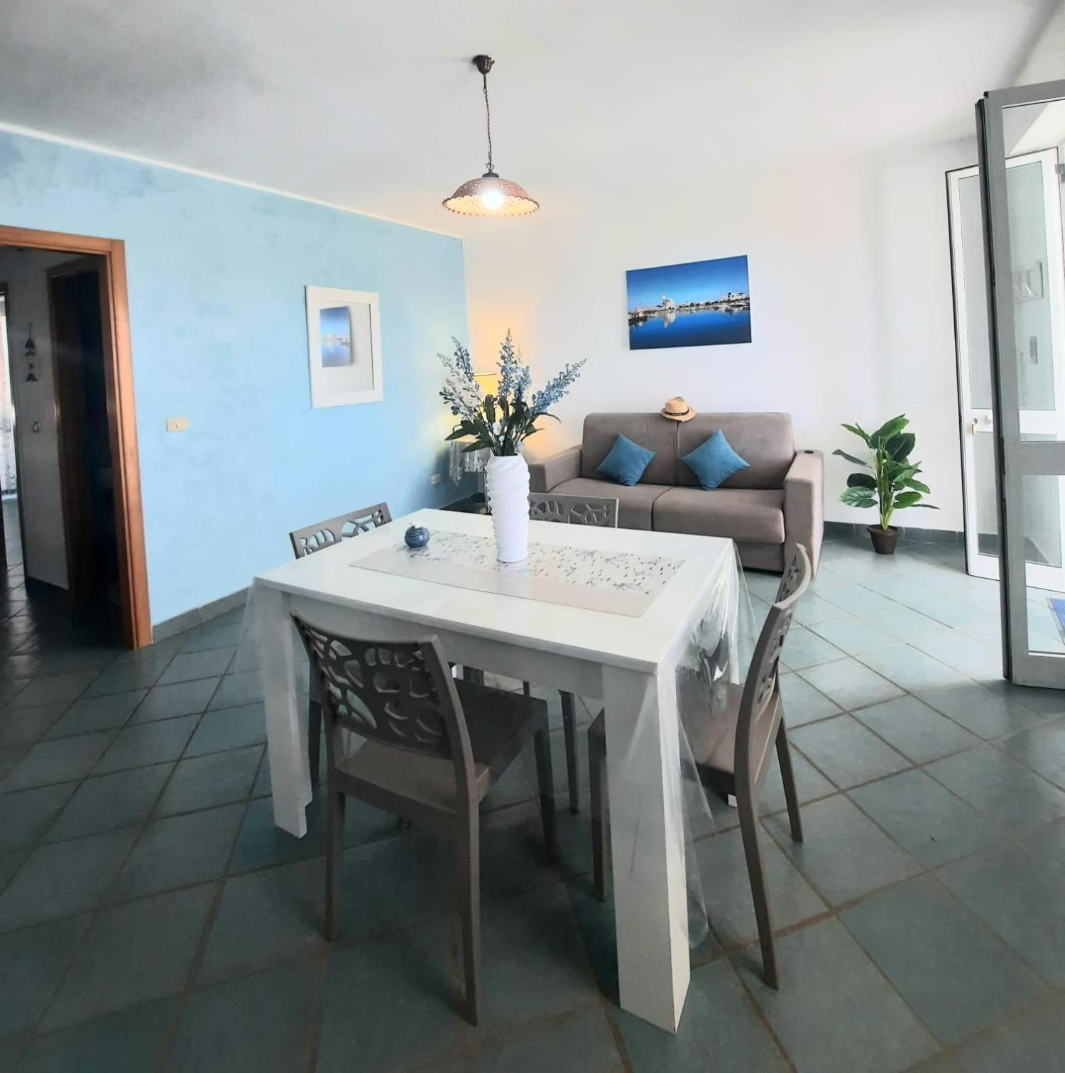 Ferienwohnung Fronte Mare Torre San Giovanni Exterior foto